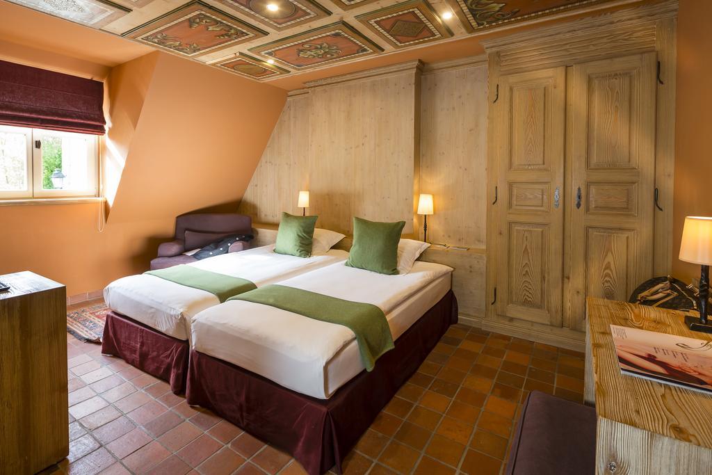 Hotel Restaurant De L'Illwald Selestat Ngoại thất bức ảnh